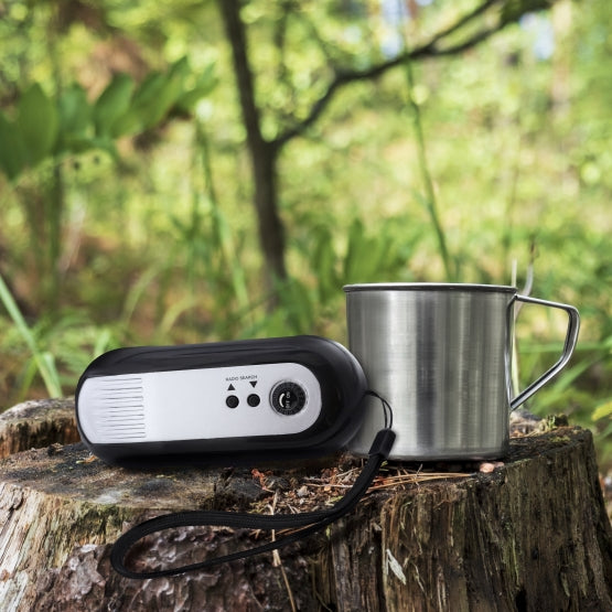 Nødradio med powerbank og lommelygte